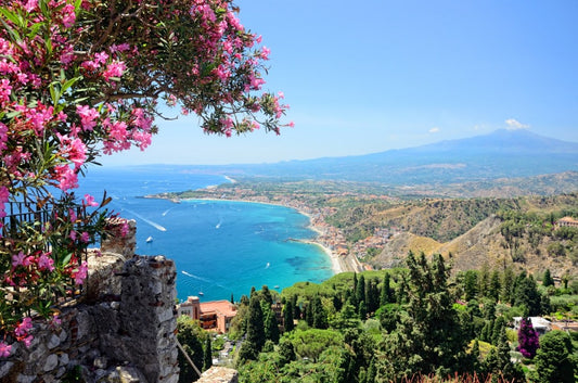 BANDIERA BLU 2024, premiate 14 spiagge in Sicilia. Scicli, Taormina e Letojanni tra le new entry